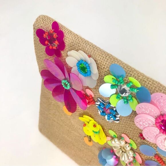 Boutique Multicolor 3D Spring Floral Embellished Burlap Clutch Purse - Picture 6 of 16